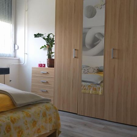 Simon Apartman Tiszafüred Zewnętrze zdjęcie