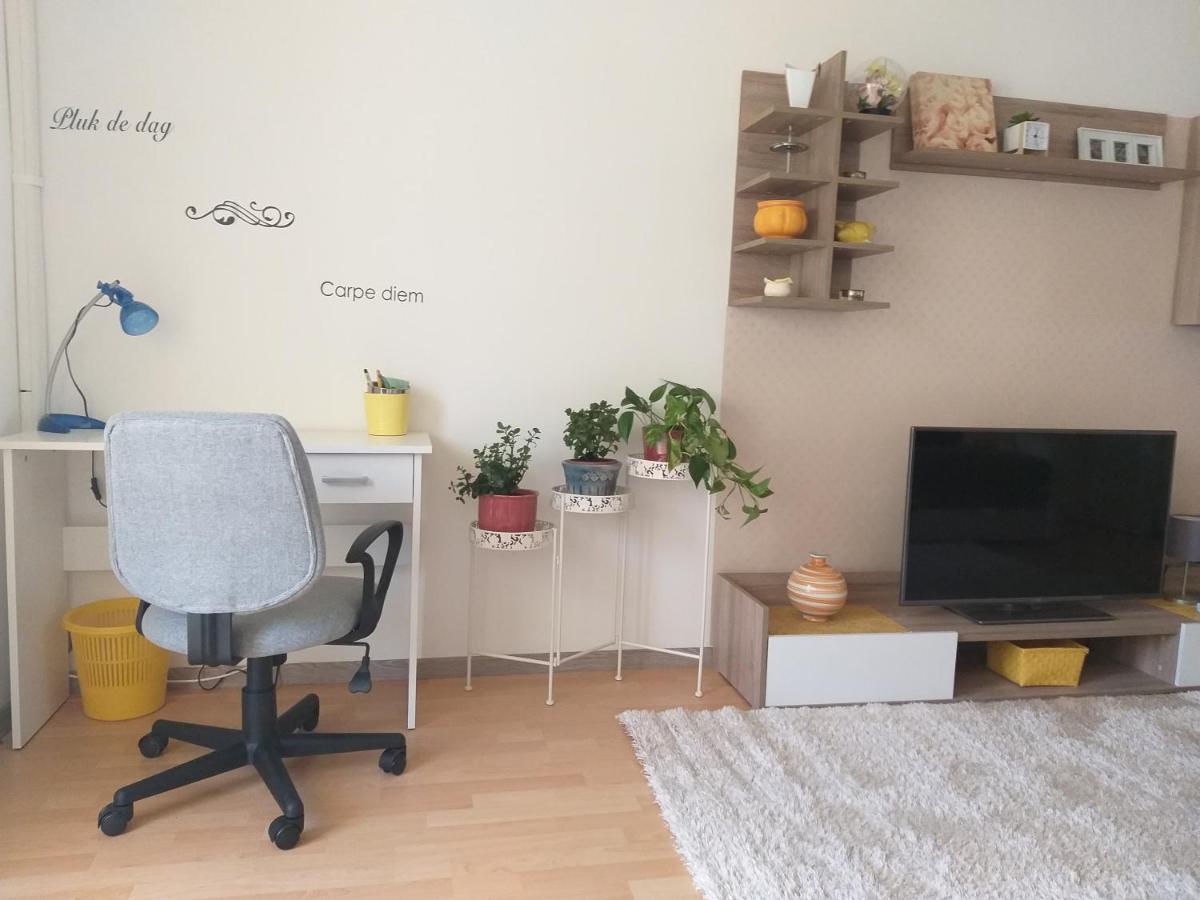 Simon Apartman Tiszafüred Zewnętrze zdjęcie